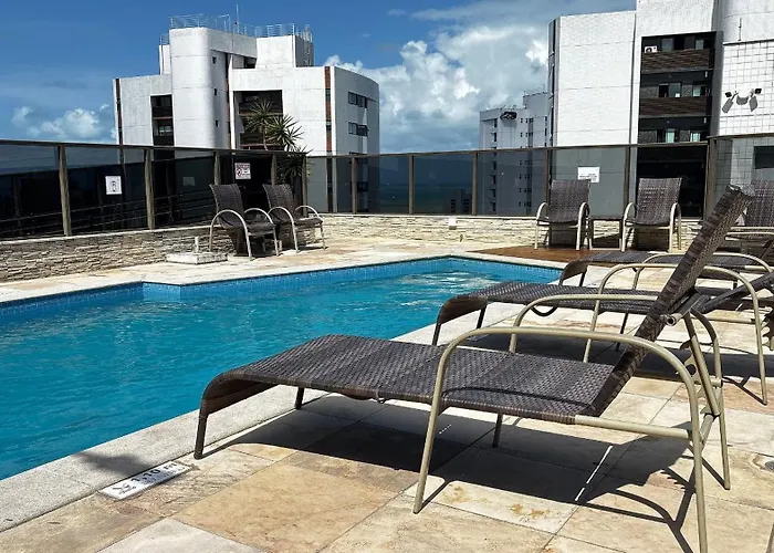 Beach Class Hotels&Residence - Flats em Boa Viagem por Yolo