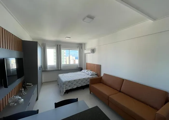 Domus Augusto Lins - Studios em Boa Viagem por Yolo